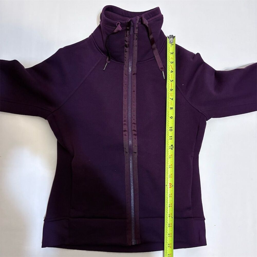 Lululemon Womens Purple Zip Up Fleece Jacket Size 4 - Picture 4 of 9